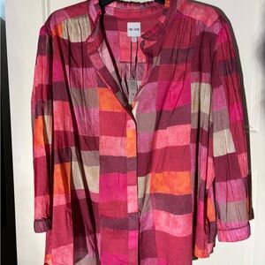 No Boundaries Women's Multicolor Plaid Button-Down Shirt